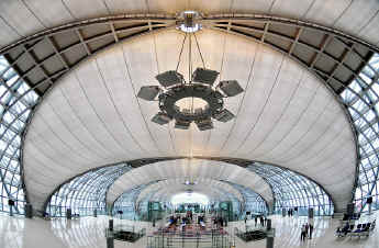 Suvarnabhumi_Airport_Bangkok_Thailand_2